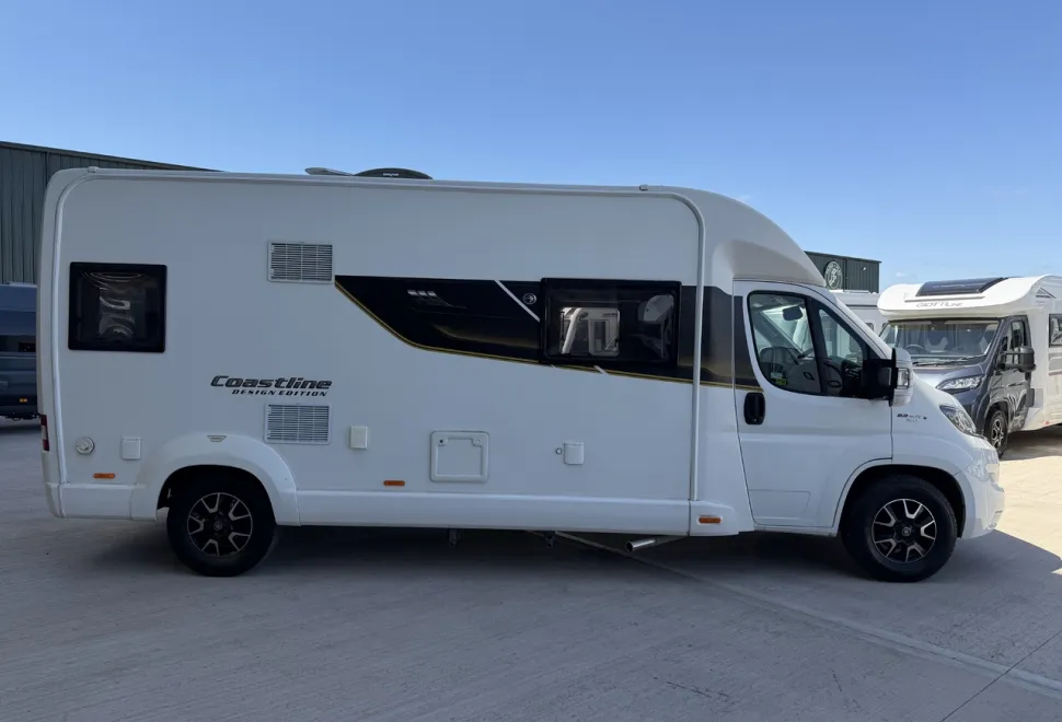 Swift  Escape 685 Coastline 2020