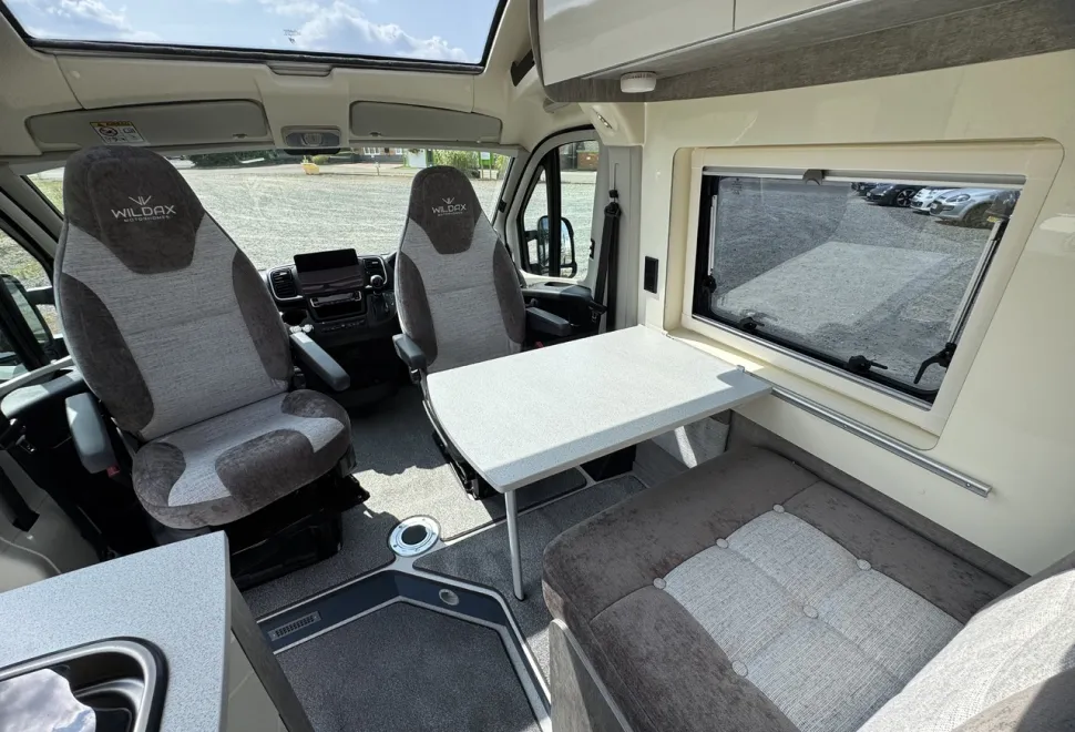 WildAx  Aurora Leisure XL, Auto (BN:25151) 