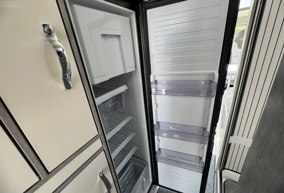 WildAx  Aurora Leisure XL, Auto (BN:25151) 