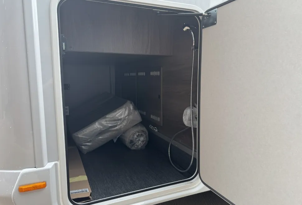 Coachman  Avventura 545 (BN TBA) 