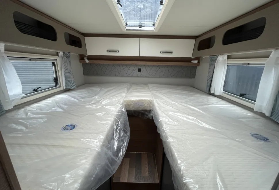 Weinsberg  CaraCore 700 MEG (BN: 4467) 