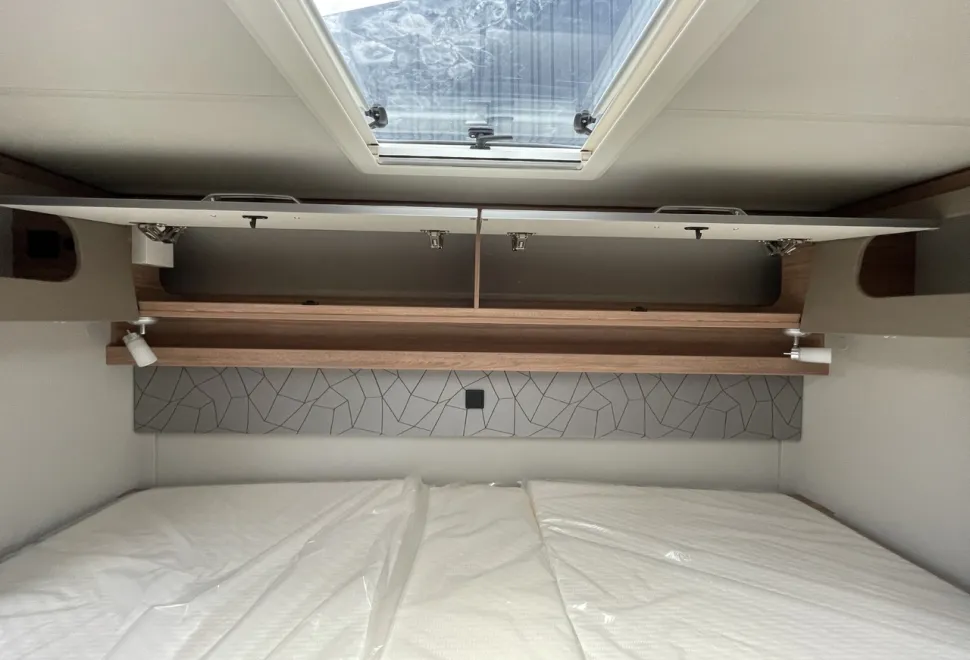 Weinsberg  CaraCore 700 MEG (BN: 4467) 