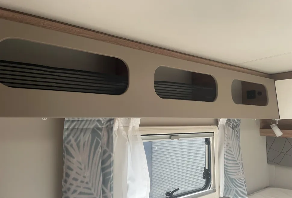 Weinsberg  CaraCore 700 MEG (BN: 4467) 
