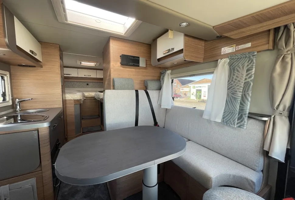 Weinsberg  CaraCore 650 MEG (BN:4505) 