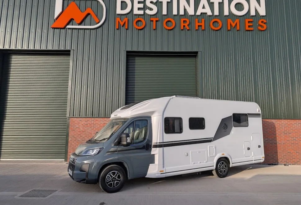 Knaus  Live Wave 700 DX Platinum Selection (4471) 