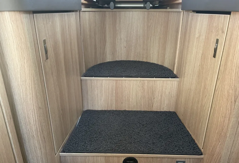 Knaus  Sky TI 700 Meg Platinum Selection 2022