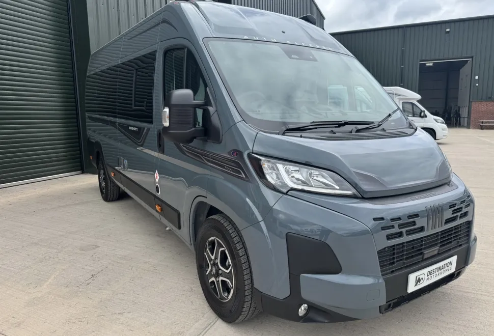 Auto-Sleepers  Kingham 180BHP Auto (P-09759) 