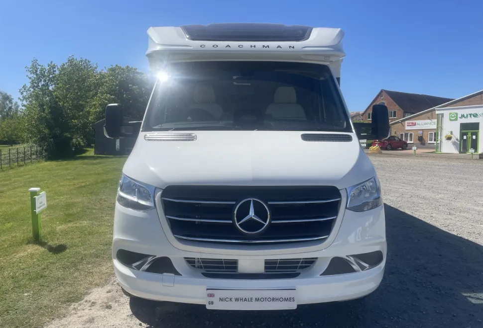 Coachman  Travel Master Sportivo 565 Auto (BN: 7817) 