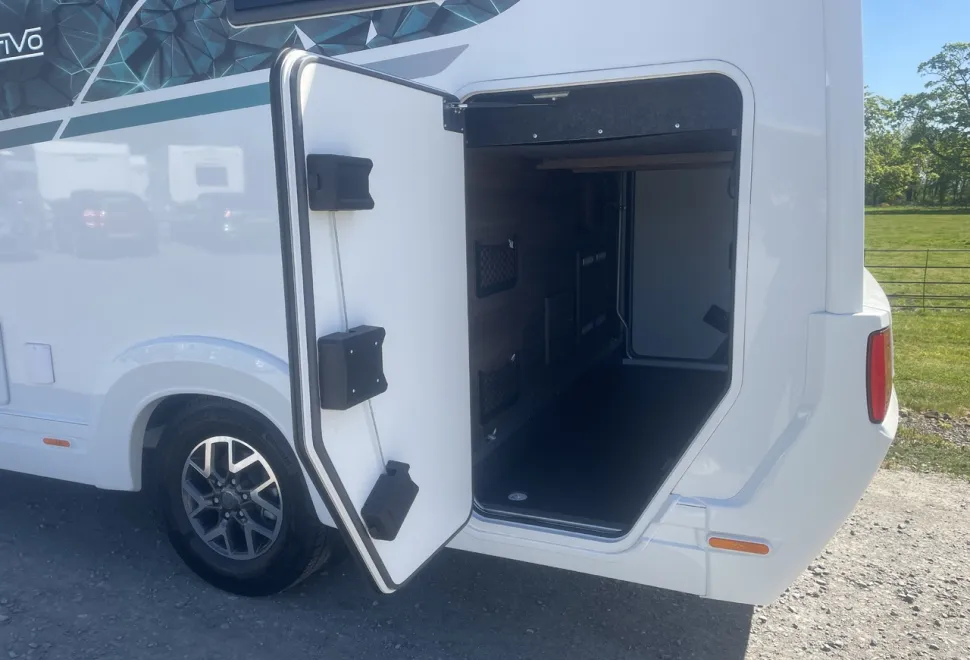 Coachman  Travel Master Sportivo 565 Auto (BN: 7817) 