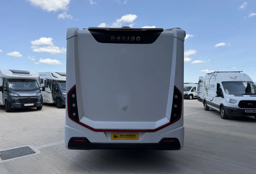 Rapido  696F 2025