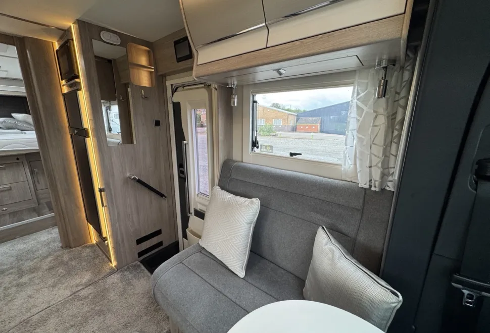 Coachman  Travel Master 545 2023