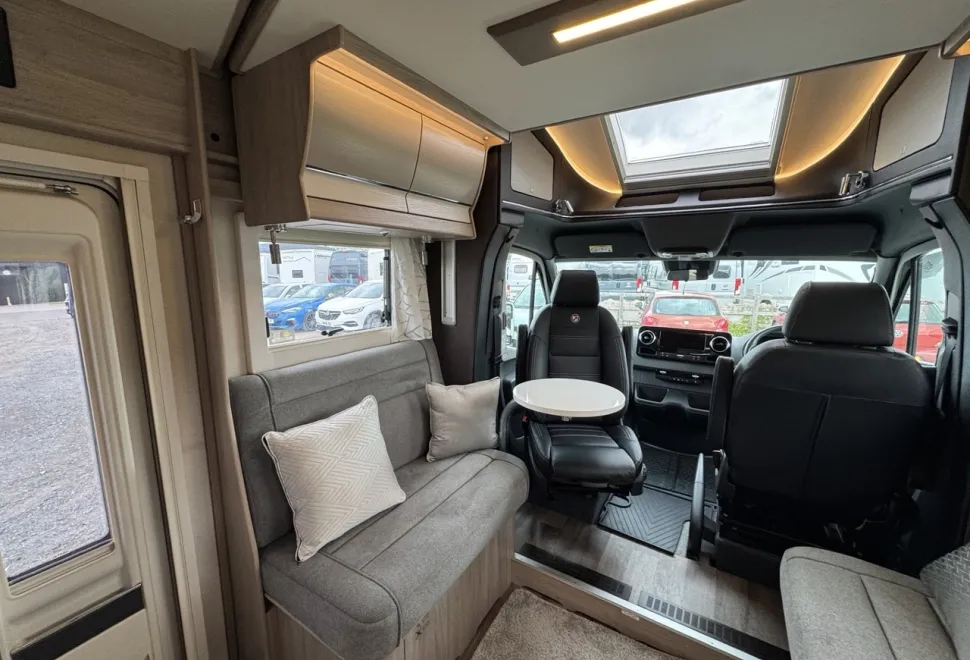 Coachman  Travel Master 545 2023