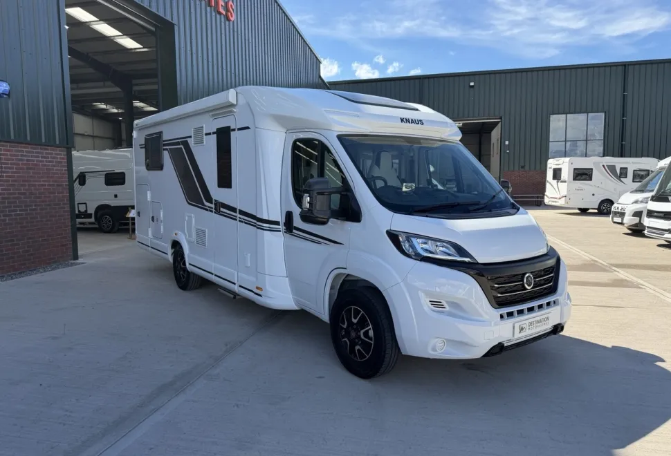 Knaus  Sky TI 700 Meg Platinum Selection 2025