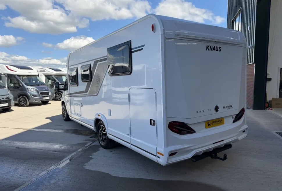 Knaus  Sky TI 700 Meg Platinum Selection 2025