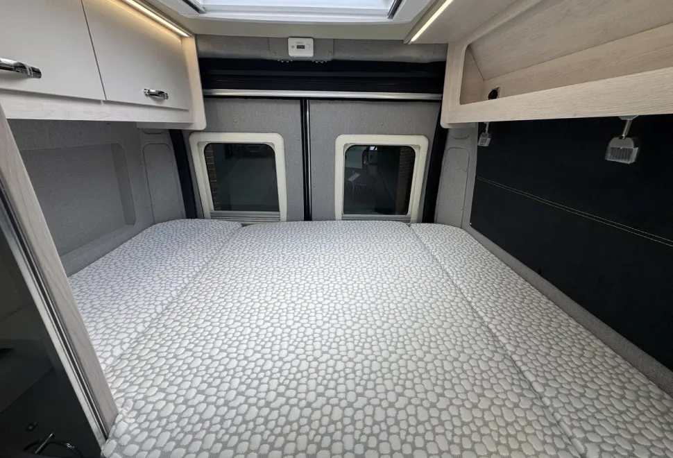 Auto-Sleepers  FG635 Active (BN: P-09795) 