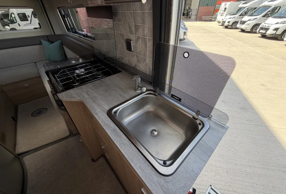 Autotrail  V-Line 635 Sport 2023