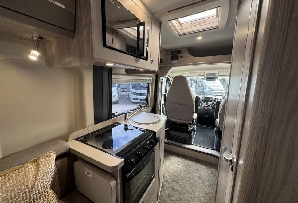 Elddis  Evolution CV20 2021