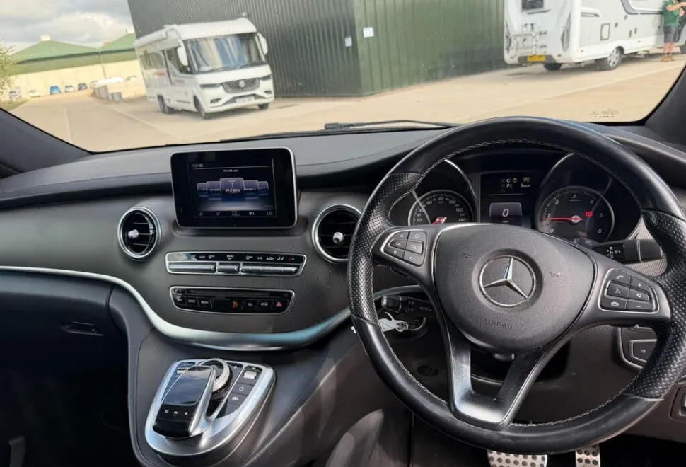 Mercedes-Benz  V Class 2.2 V250d Sport G-Tronic 2017