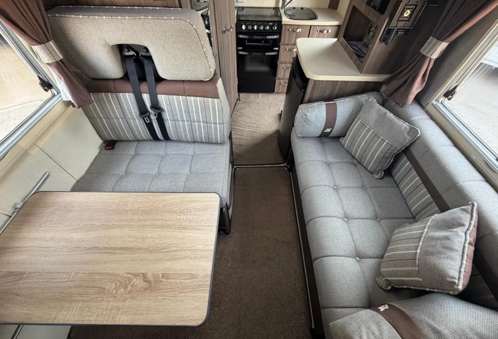 Auto-Sleepers  Nuevo ES 2016<br