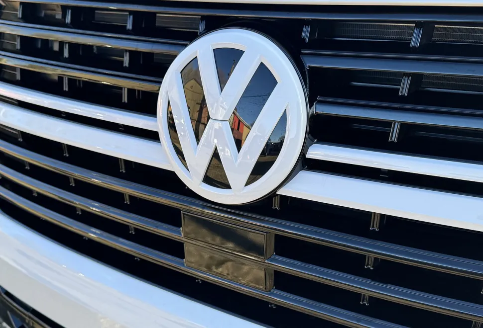 Volkswagen  Transporter 2024