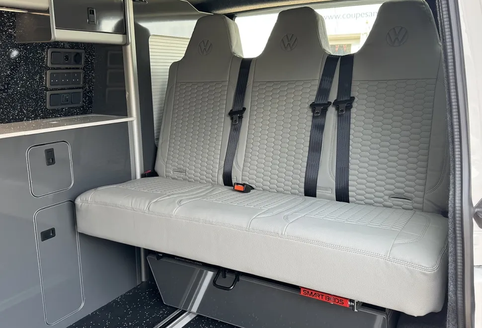 Volkswagen  Transporter 2024
