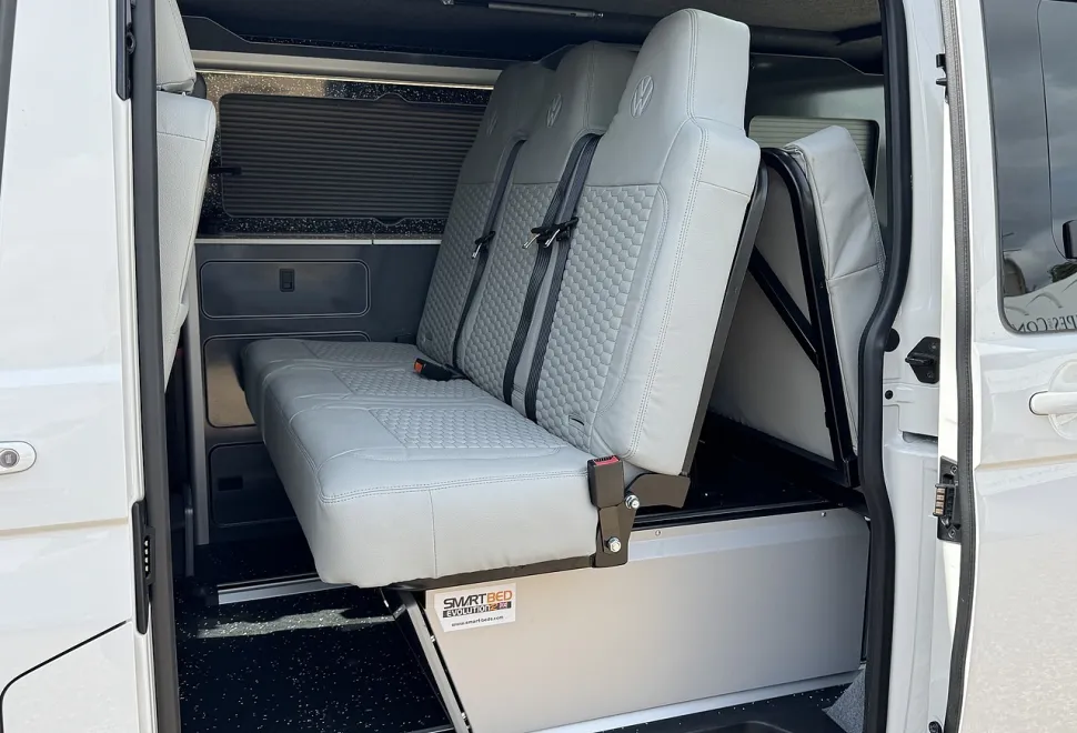 Volkswagen  Transporter 2024
