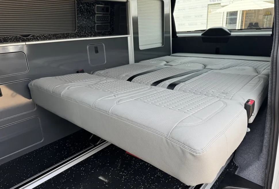 Volkswagen  Transporter 2024
