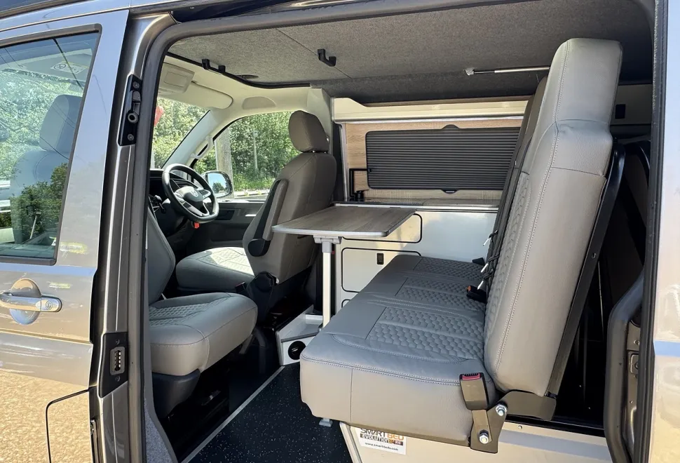 Volkswagen  Transporter 2024