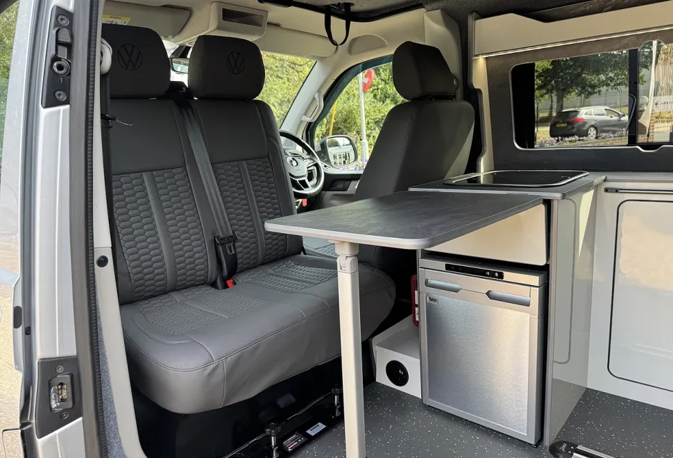 Volkswagen  Transporter 2019