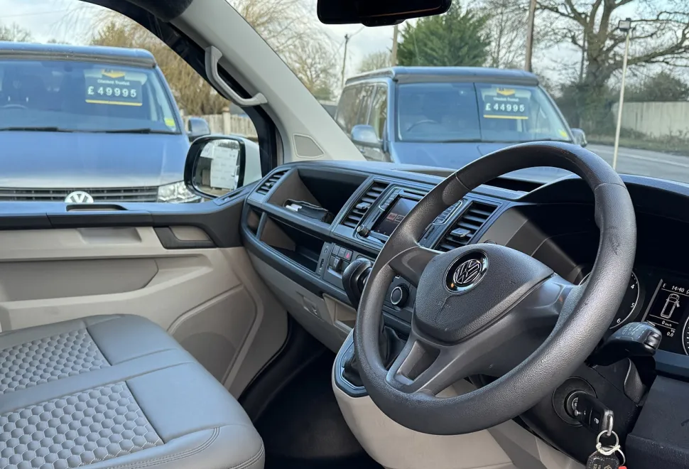 Volkswagen  Transporter 2017