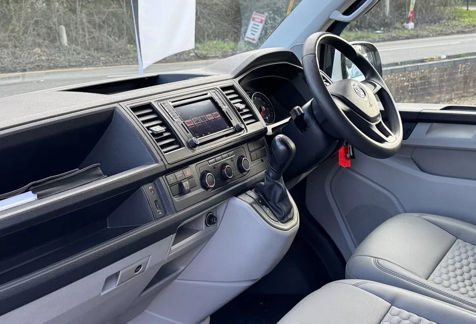 Volkswagen  Transporter 2017