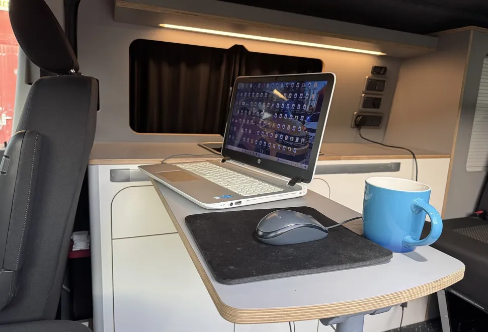 Volkswagen  Transporter 2019