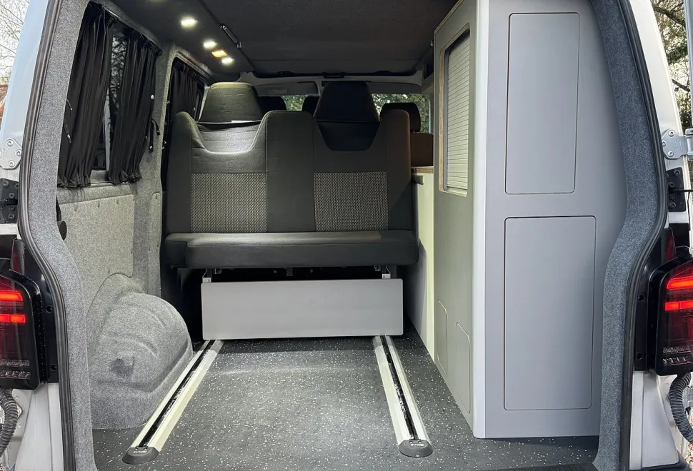 Volkswagen  Transporter 2019