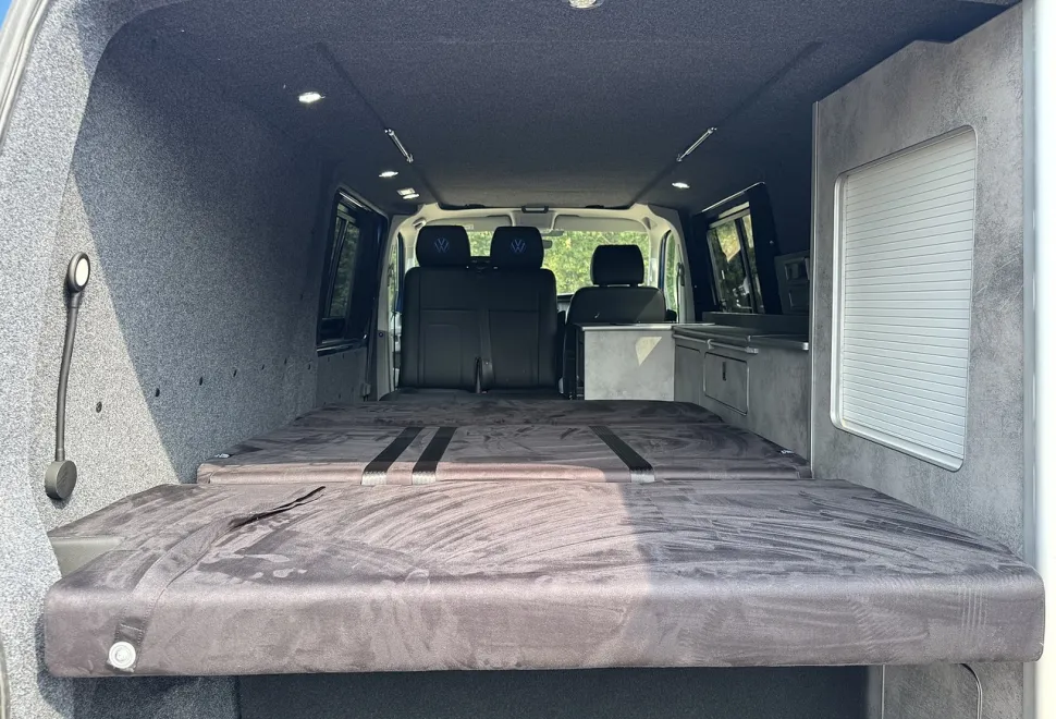 Volkswagen  Transporter 2020