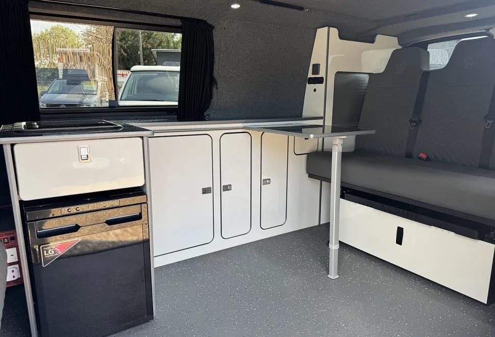 Volkswagen  Transporter 2019