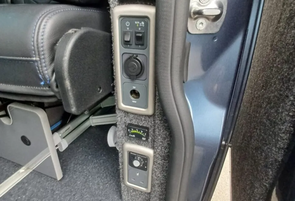 Vantage Transit Custom Motion R 