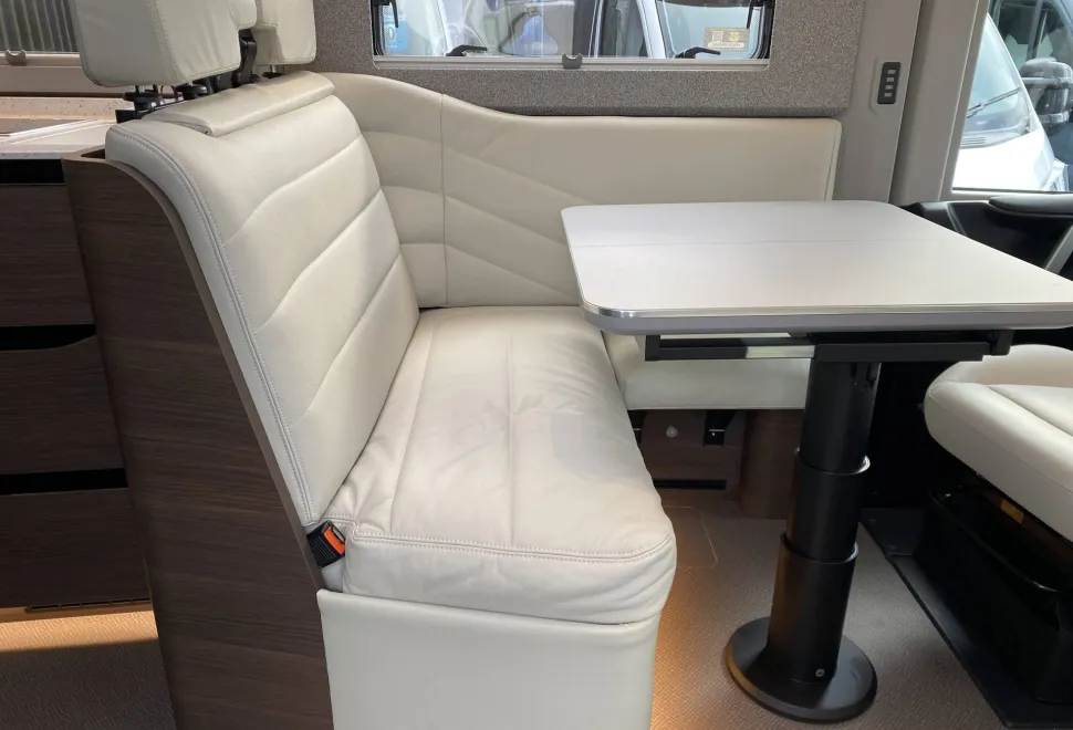 Adria Supersonic 780 SL 