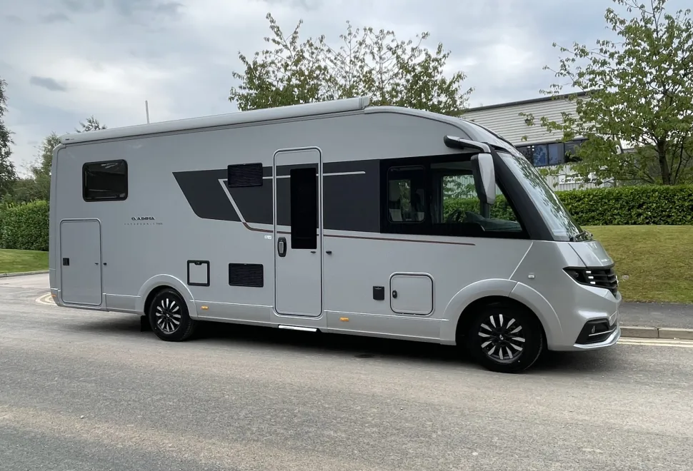 Adria Supersonic 780 SL 