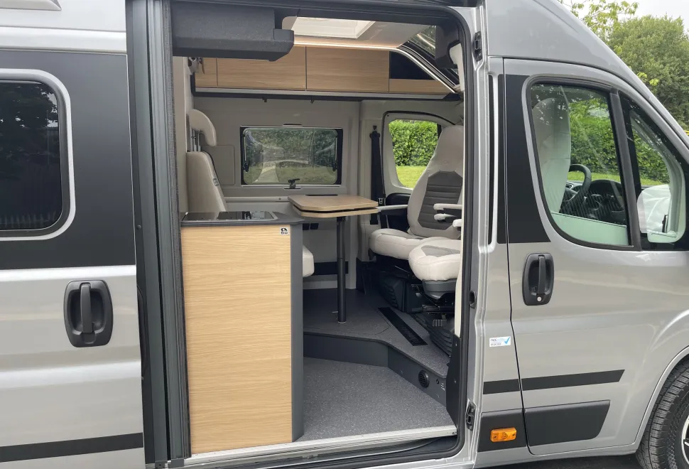 Adria Twin 640 SGX 60Y Selection  