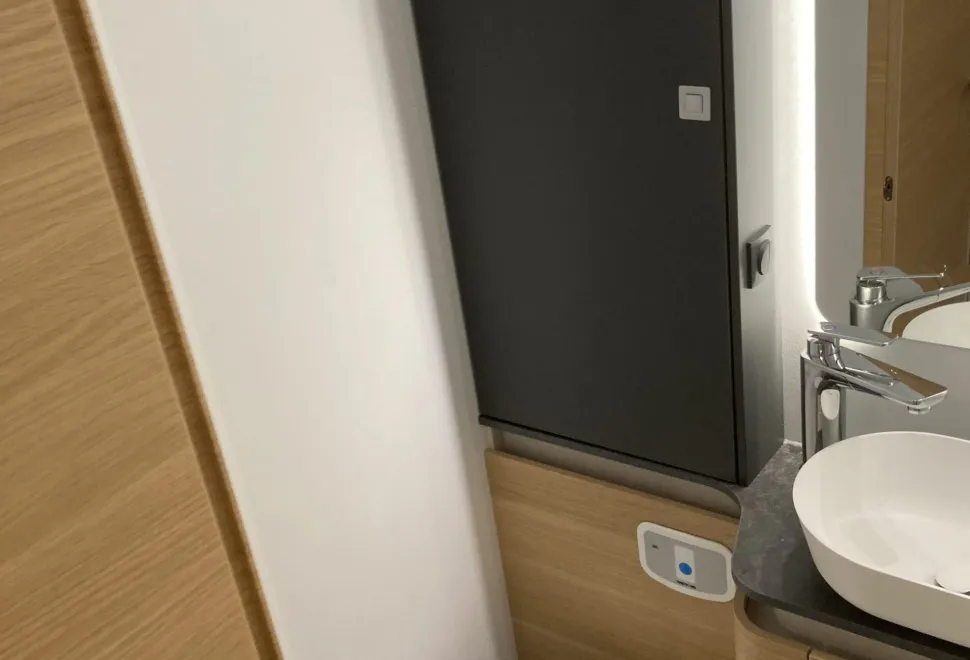 Adria 60 Year Selection Matrix 670 SL 60 Years Selection 