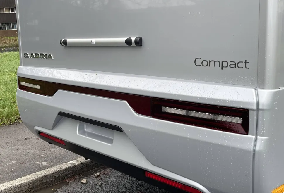 Adria Supreme Compact DL 