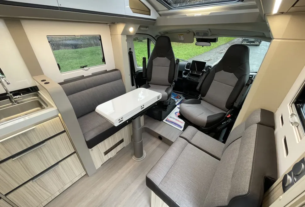 Adria Supreme Compact DL 