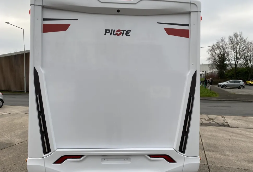 Pilote G740 FGJ FGJ 