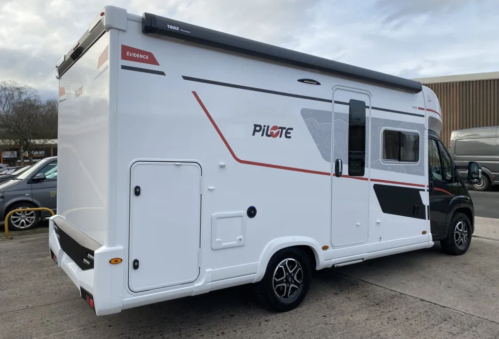 Pilote P690D P690D 