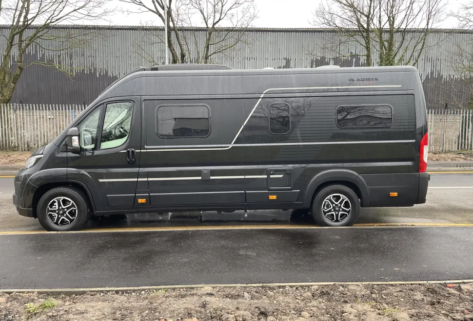 Adria Supreme 640 Twin SGX 