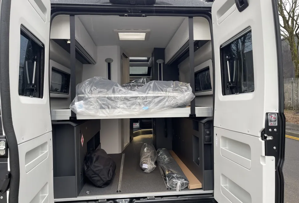 Adria Supreme 640 Twin SGX 