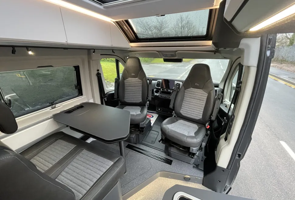 Adria Supreme 640 Twin SGX 