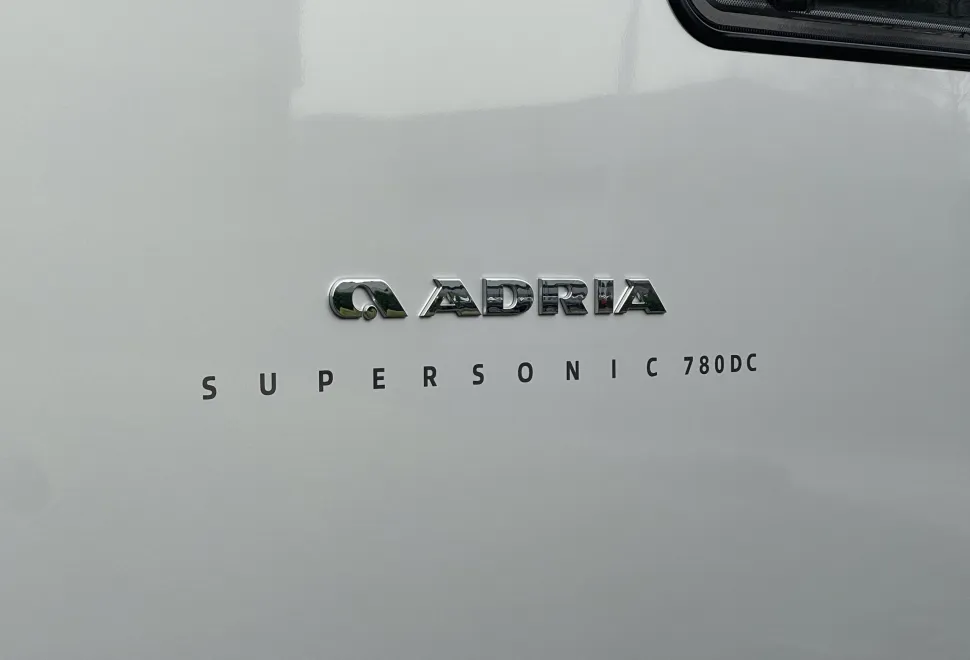 Adria Supersonic DC 