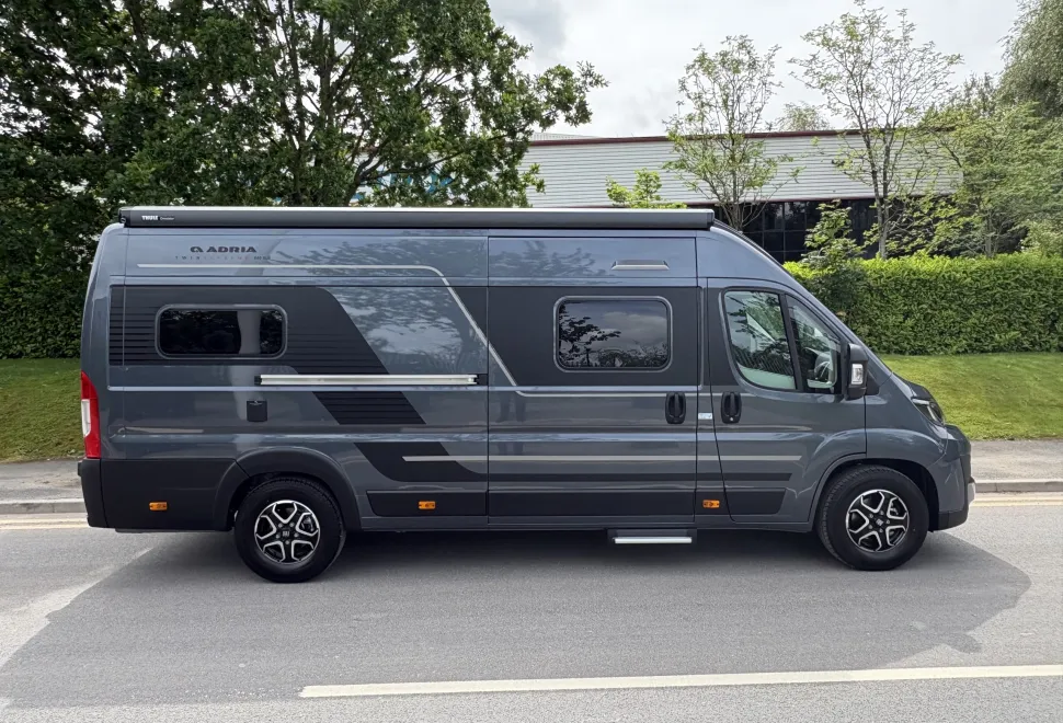 Adria Twin 640 SLB Twin 640 SLB  