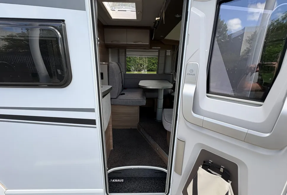 Knaus Live I 650 MEG 